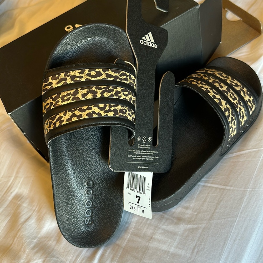 NWT Adidas Adilette Shower sandal - leopard stripe